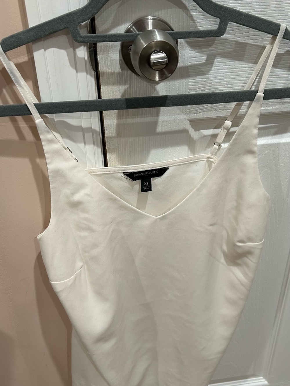 Banana Republic Ivory V-Neck Cami